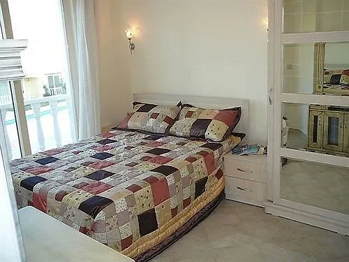 Flamingo Country Club Szálloda