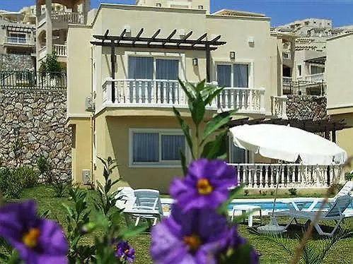 Flamingo Country Club Szálloda Bogazici